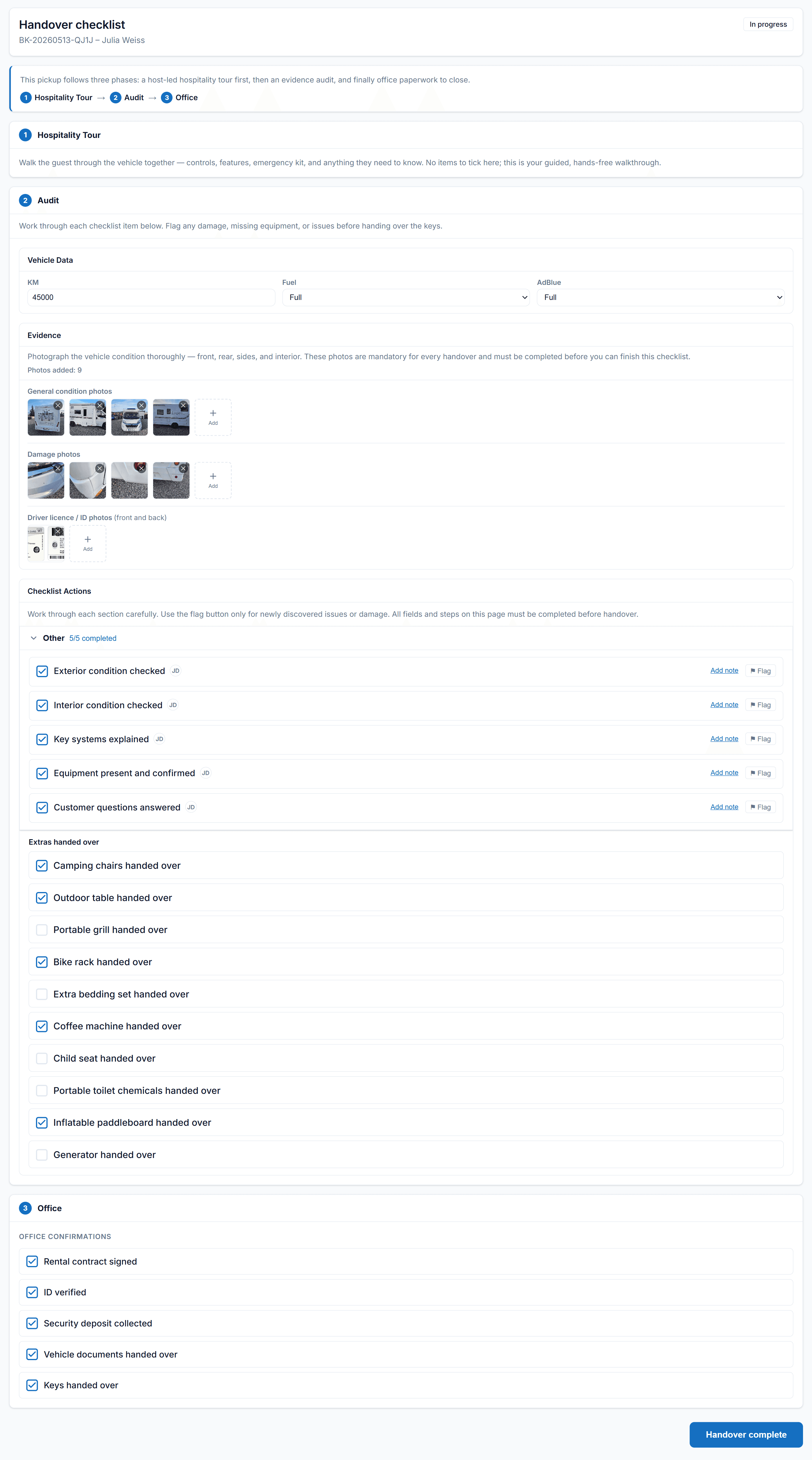 CamperFlow digital checklist — guided pickup and return steps with photo evidence